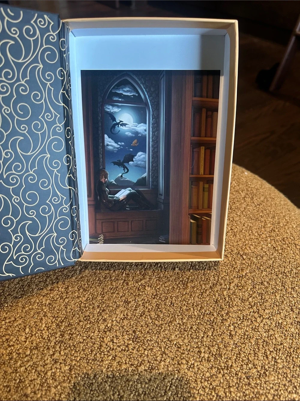 Night in the Archives Blue & Black Wall Art Puzzle 250 pieces